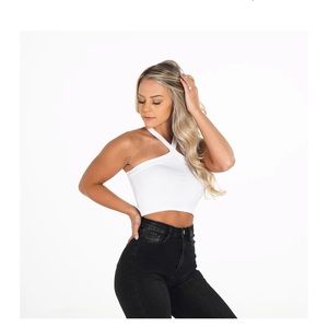 NVGTN white first date crop